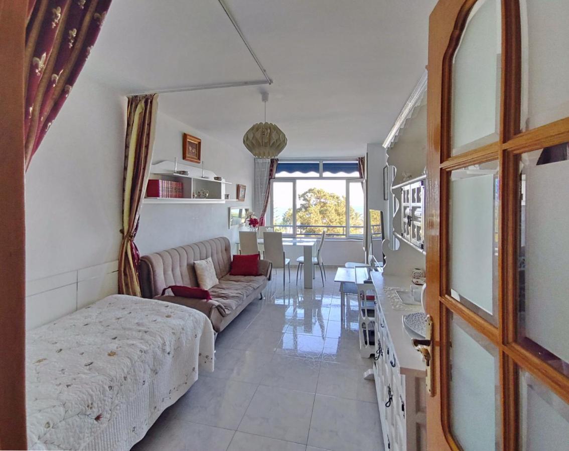 Buena Vista Apartment Torre Del Mar Bagian luar foto